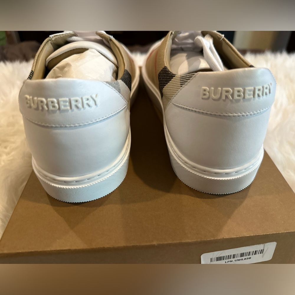 Burberry Salmond Check Low Top Sneaker. Women’s shoes. Size 10.5US/40.5EU. New! - Picture 6 of 9